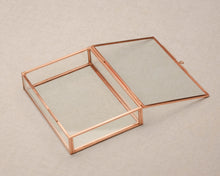 Load image into Gallery viewer, 4x6" Red Brass & Glass Photo Print Box