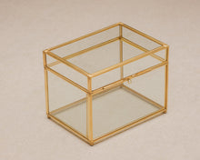 Load image into Gallery viewer, 4x6" Brass &amp; Glass Upright Photo Print Box - Large 325 Photos
