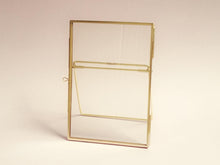 Load image into Gallery viewer, 4x6" Brass &amp; Glass Tabletop Photo Frame in Gold
